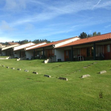 Le Domaine De Fonteline Apartment Allègre Екстериор снимка